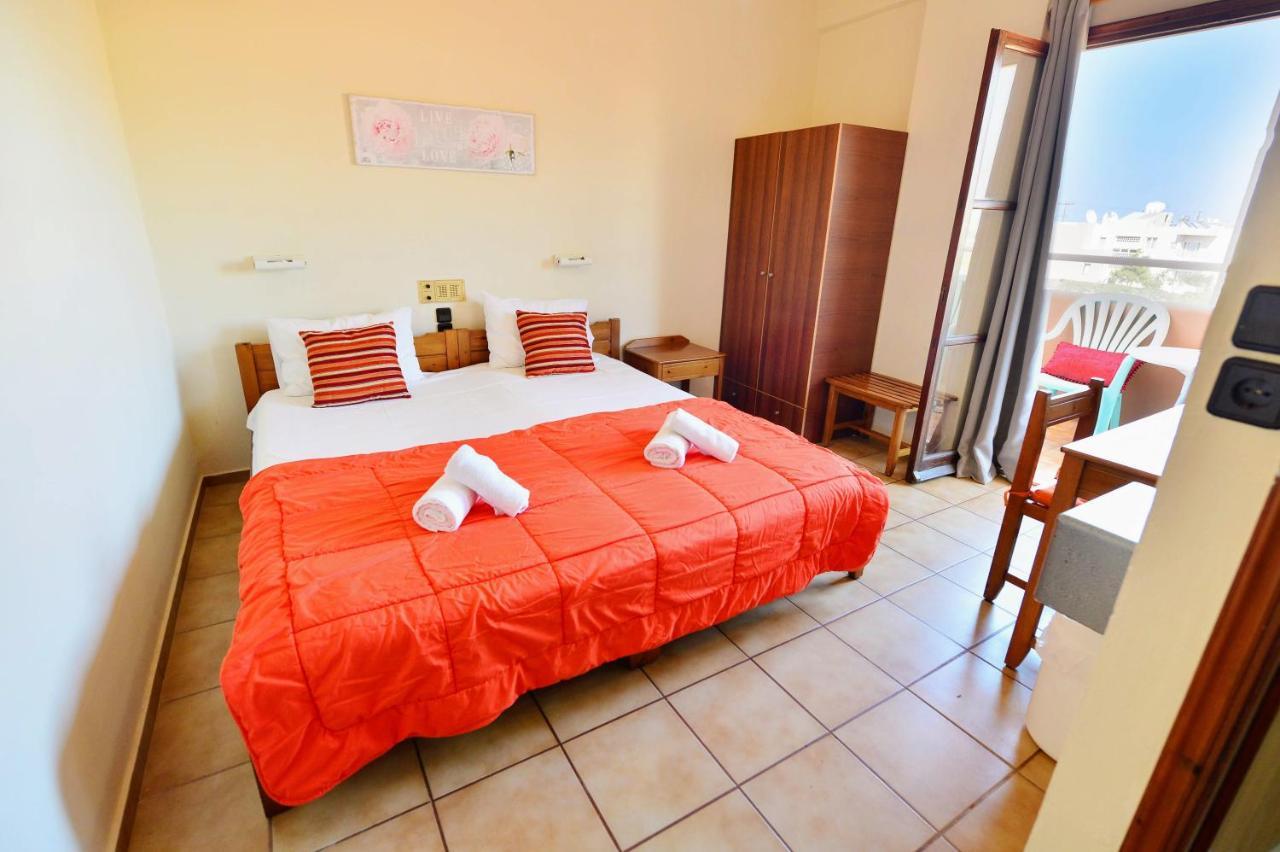 Vergas Hotel Malia 外观 照片
