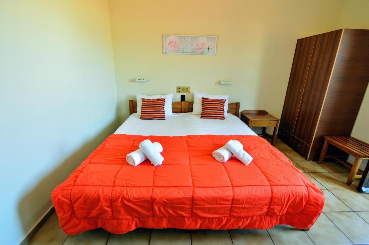 Vergas Hotel Malia 外观 照片